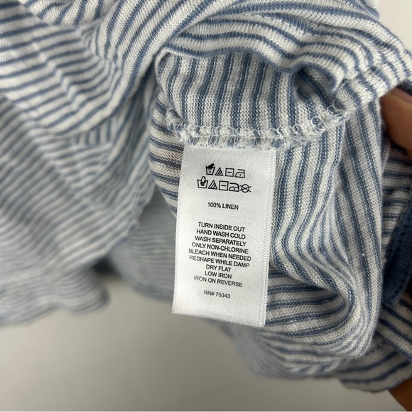 Tahari 100% linen striped asymmetrical Vneck Tee size L - Picture 5 of 6